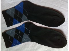 三萬雙庫存男式襪子處理