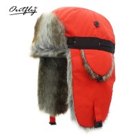 寒風(fēng)凜凜，需要一款保暖帽出門(mén)！！！